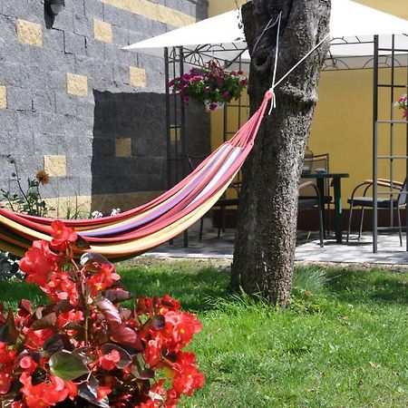 Be Well 3-Rooms Apartment With Parking And Garden Varsovia Exterior foto