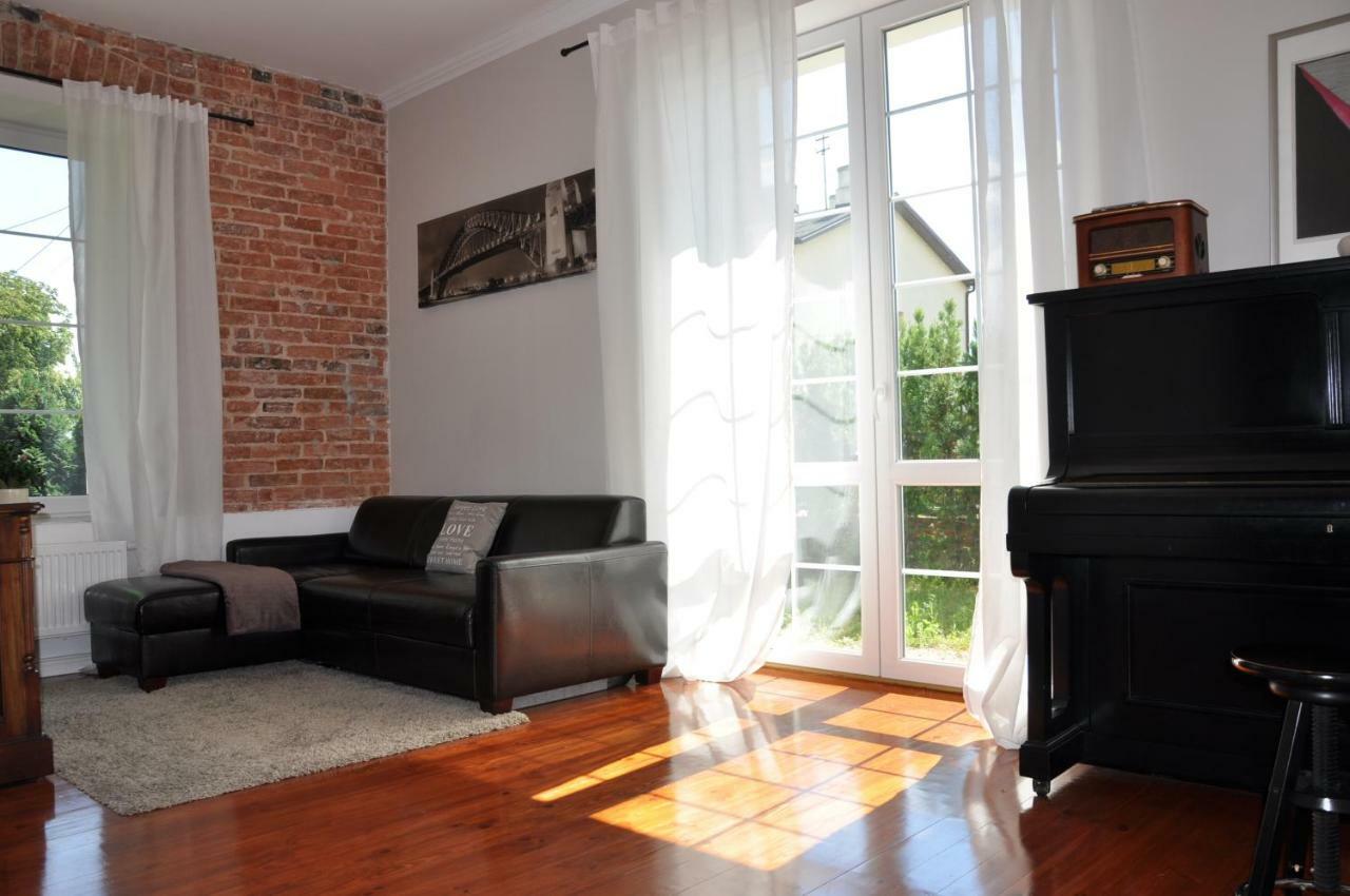Be Well 3-Rooms Apartment With Parking And Garden Varsovia Exterior foto