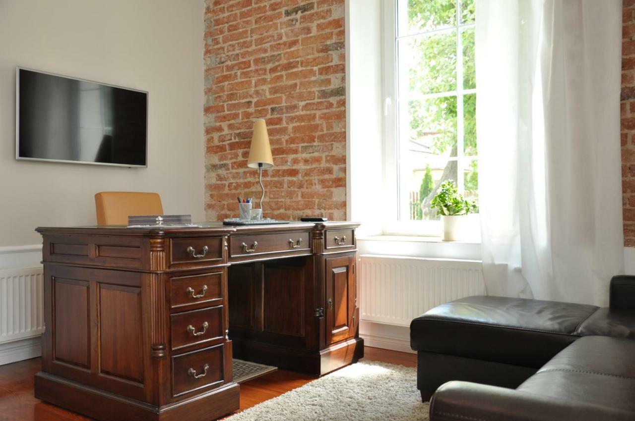 Be Well 3-Rooms Apartment With Parking And Garden Varsovia Exterior foto